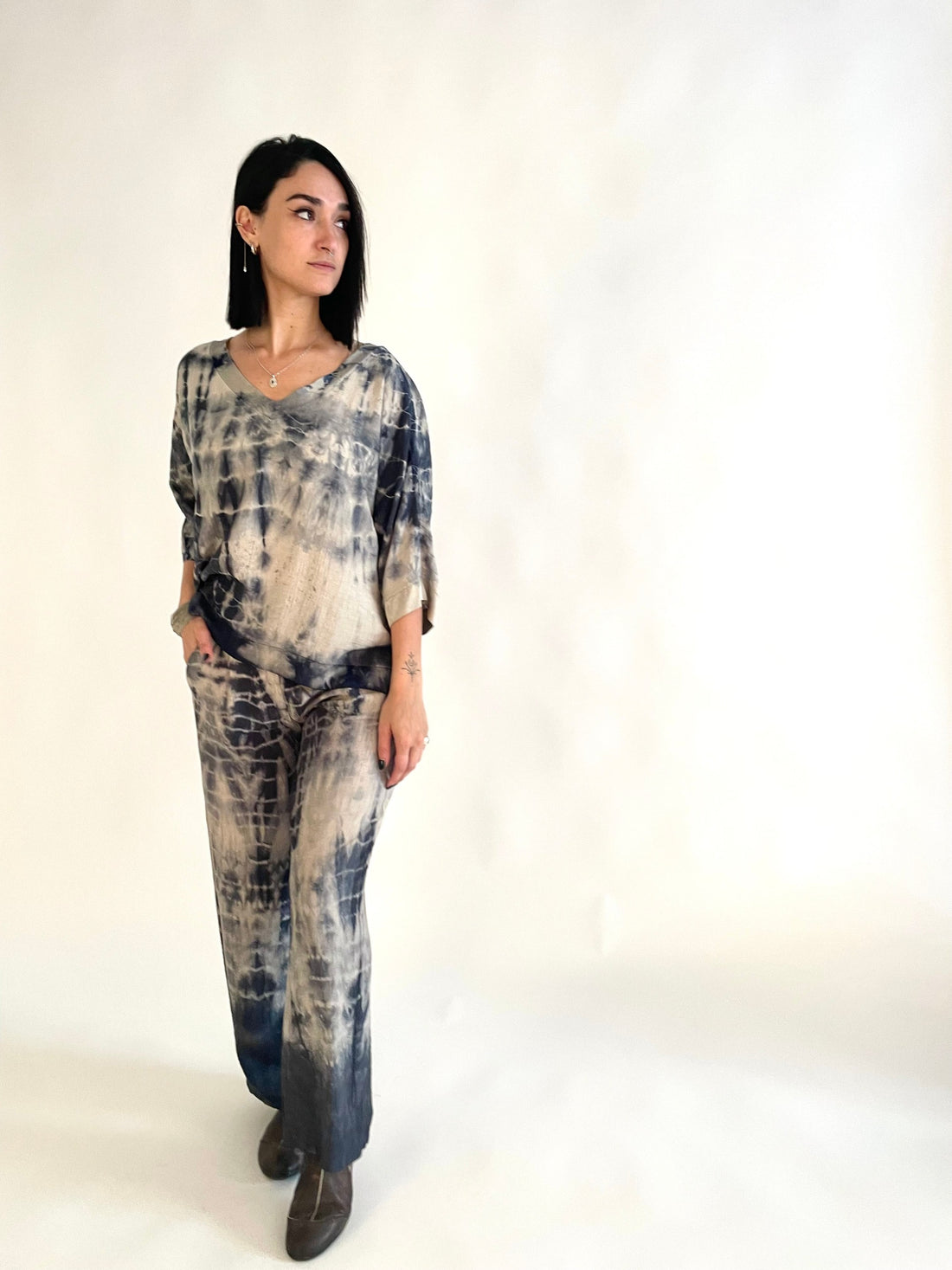 Mathilde top - grey shades