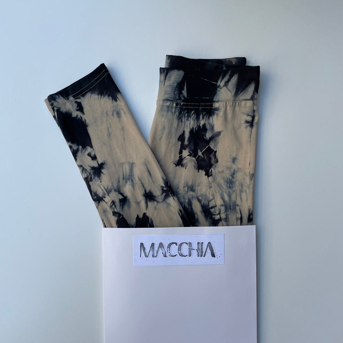 Tie Dye Yoga Leggings - Stone & Black
