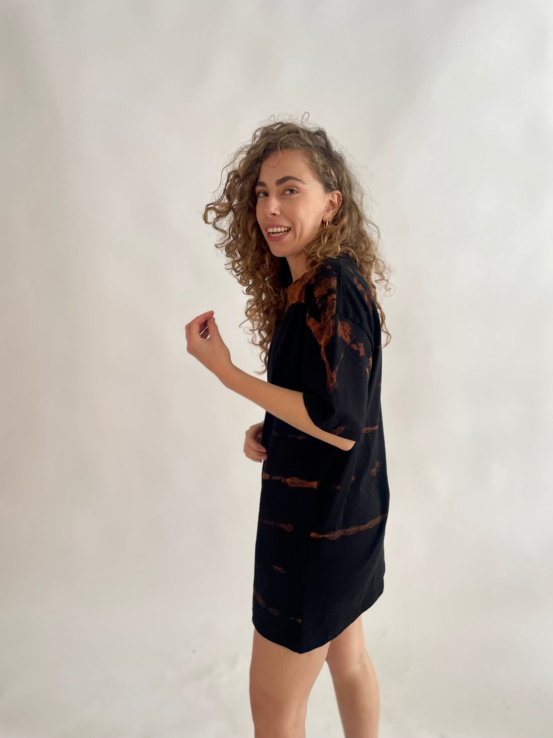 נואל בייסיק טי שירט
