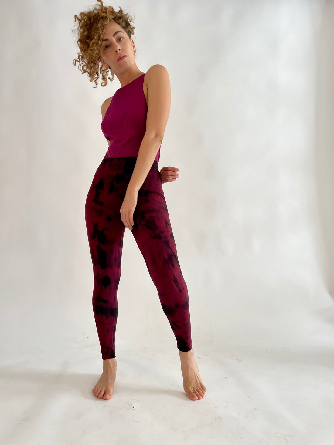 Tie Dye Yoga Leggings - Wine & Black