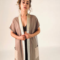 וסט נוודים - כסף וזהב