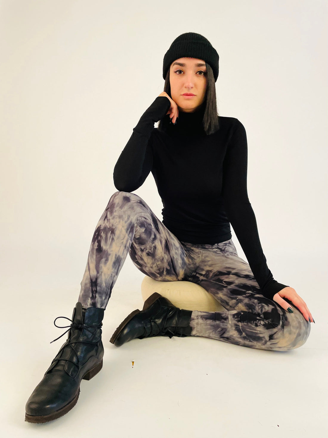Tie Dye Yoga Leggings - Stone & Black