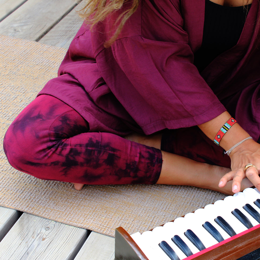 Tie Dye Yoga Leggings - Wine & Black