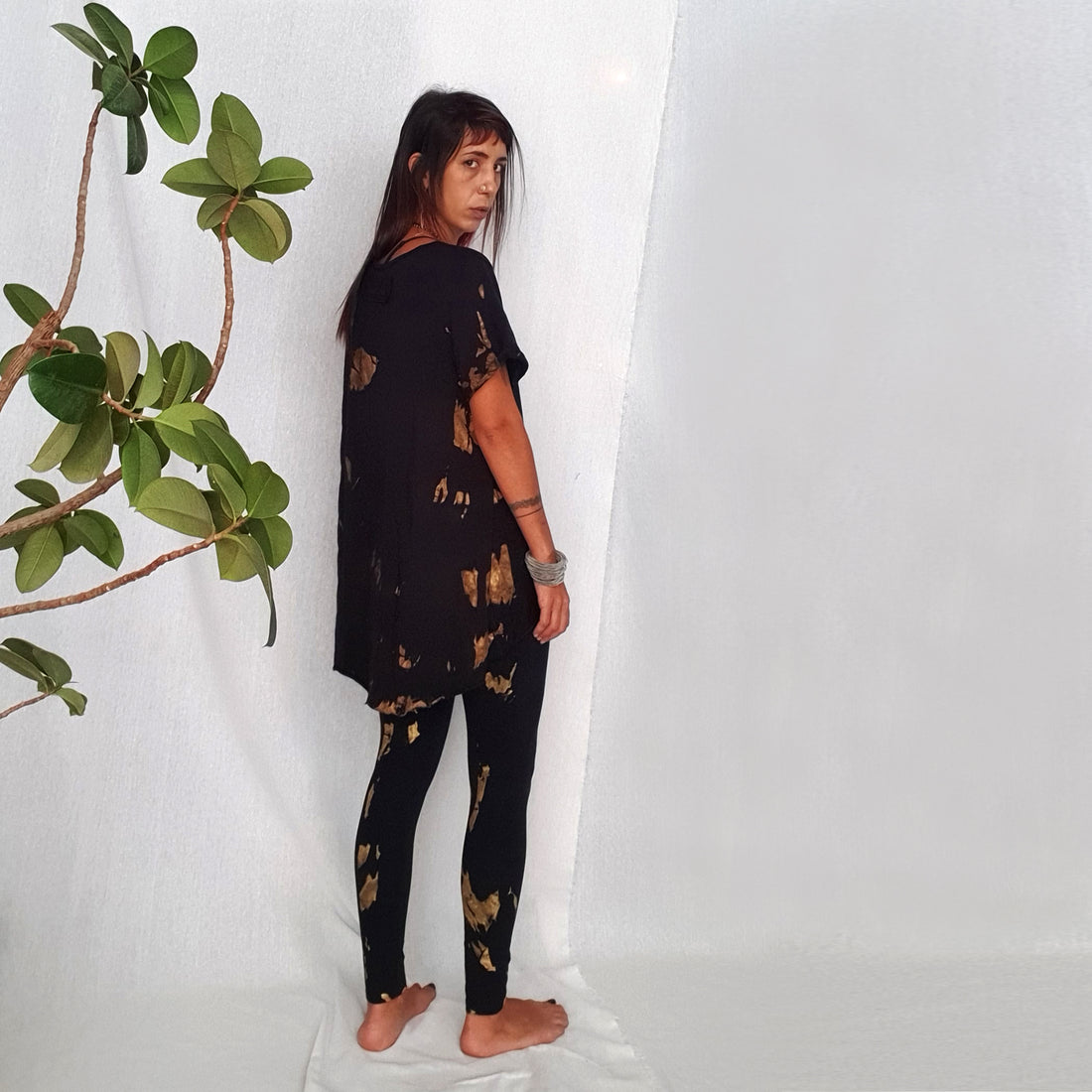 Yoga Leggings - Gold & Black