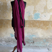stunning fringed Scarf - Fuchsia