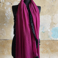stunning fringed Scarf - Fuchsia