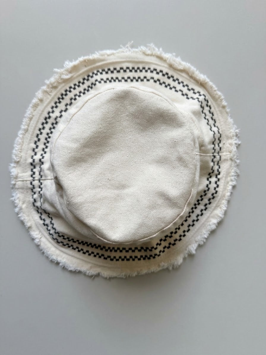 Embroidery Cotton Hat - Arin