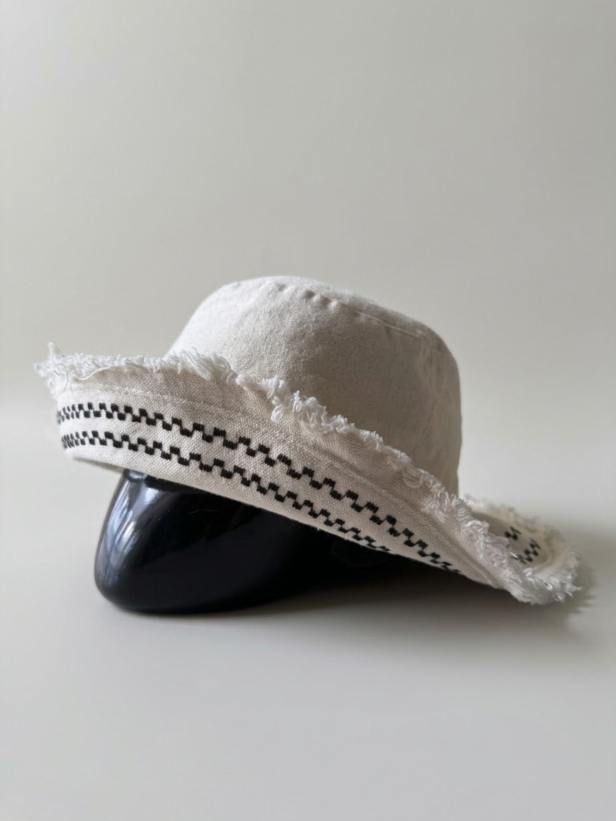 Embroidery Cotton Hat - Arin