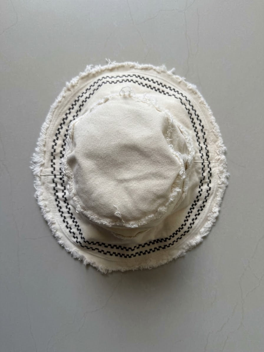 Embroidery Cotton Hat - Arin