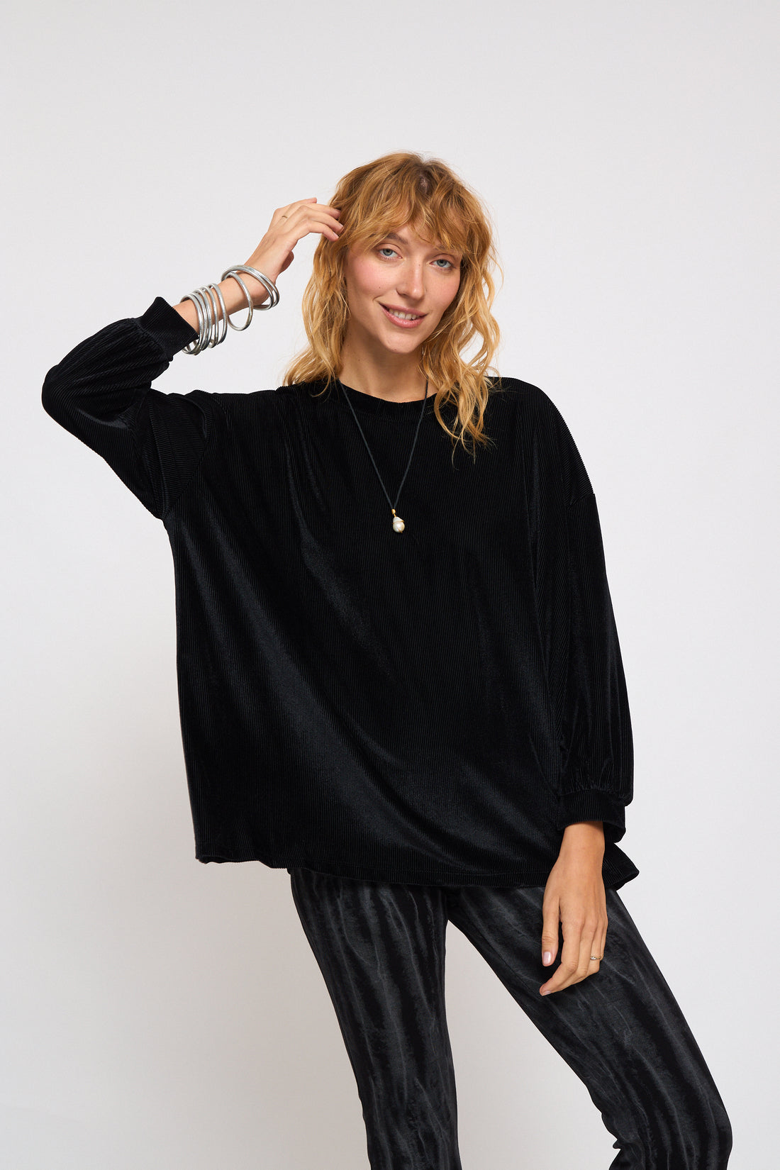 shimrit top |  black