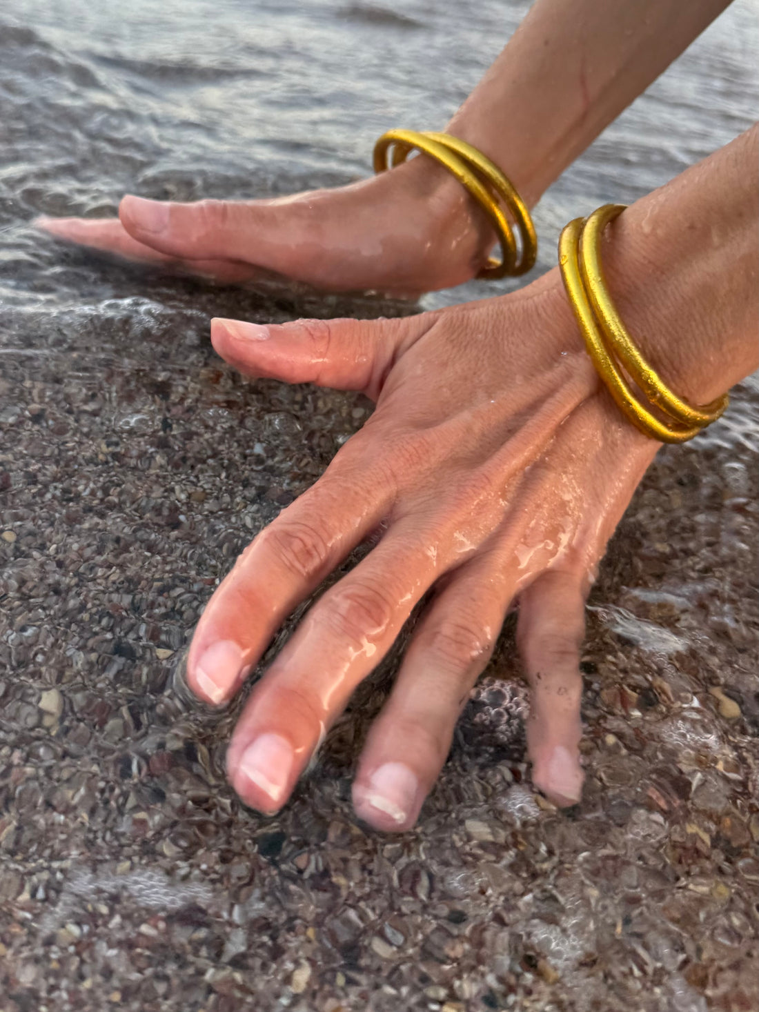 Single Gold Metallic bracelet - Size 1