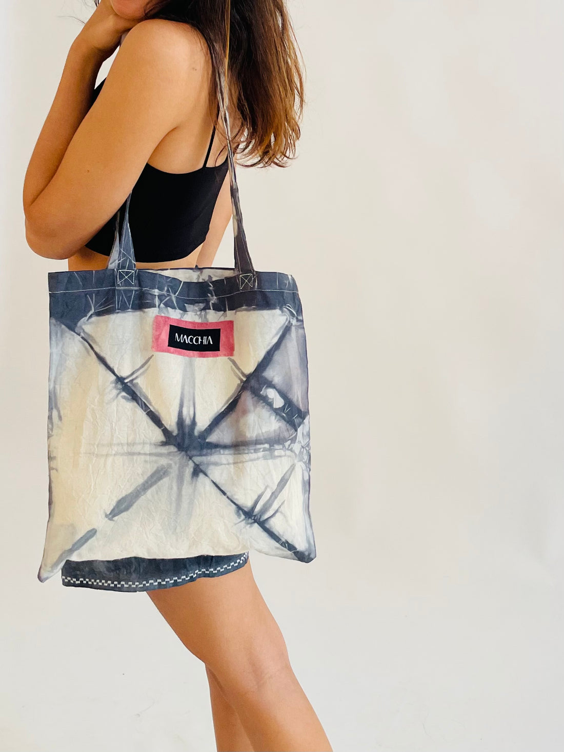 Nuri Tote Bag